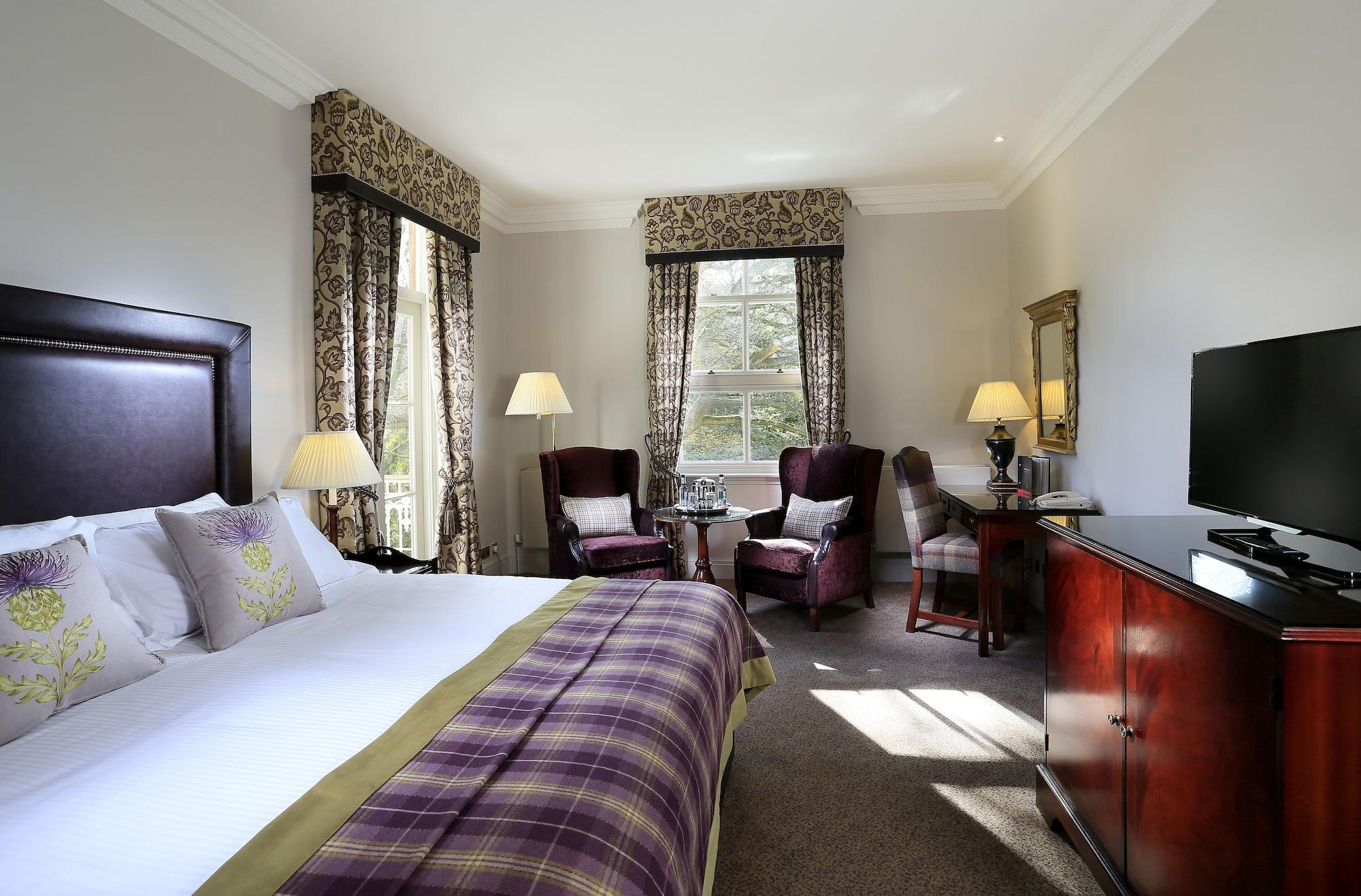 Hotel Macdonald Leeming House