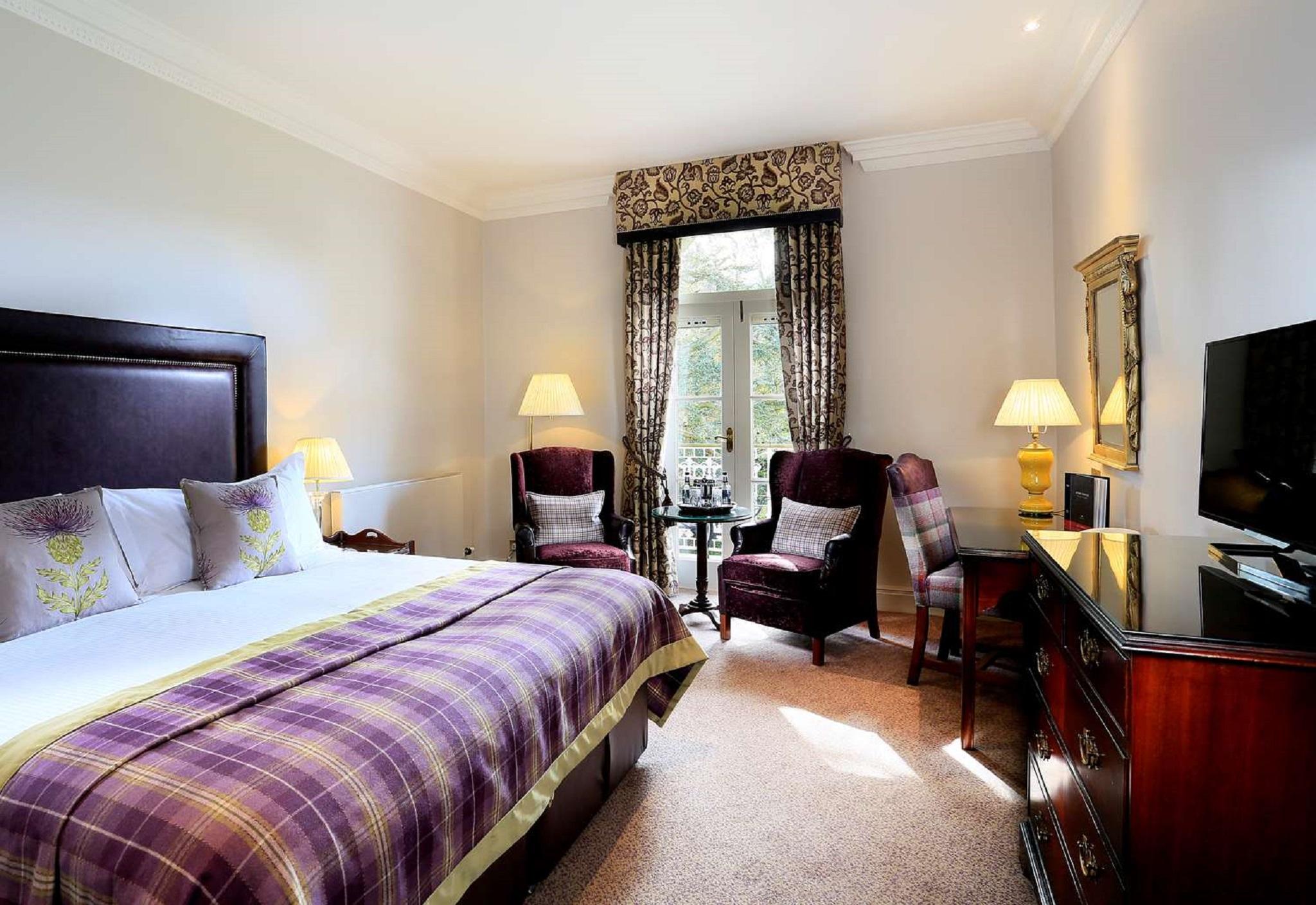 Macdonald Leeming House