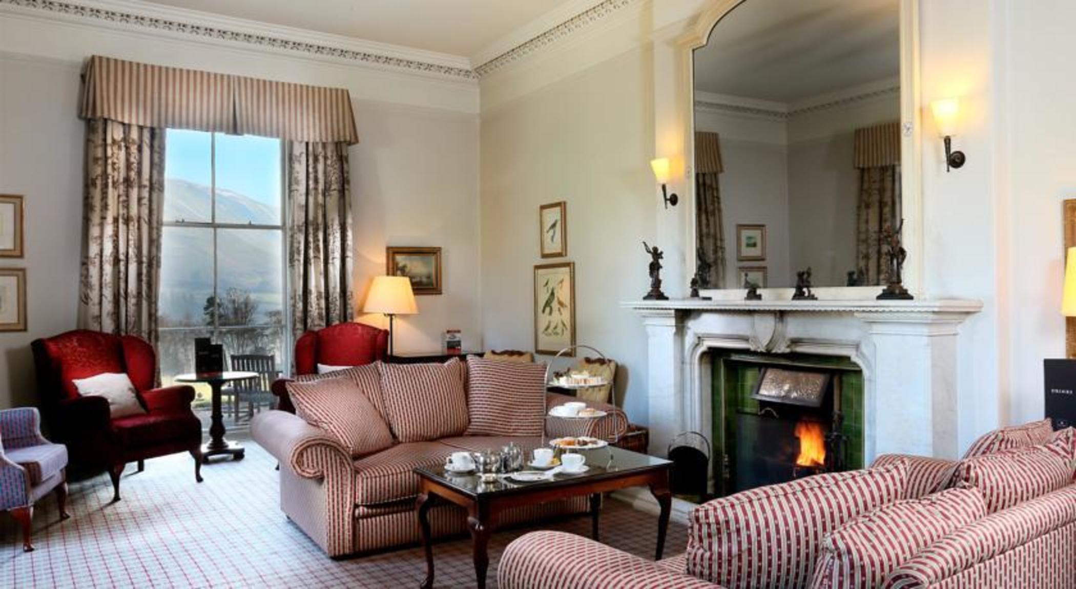 Macdonald Leeming House 4*