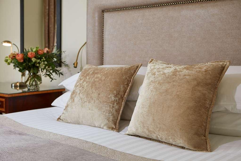 Macdonald Leeming House Hotel 4*