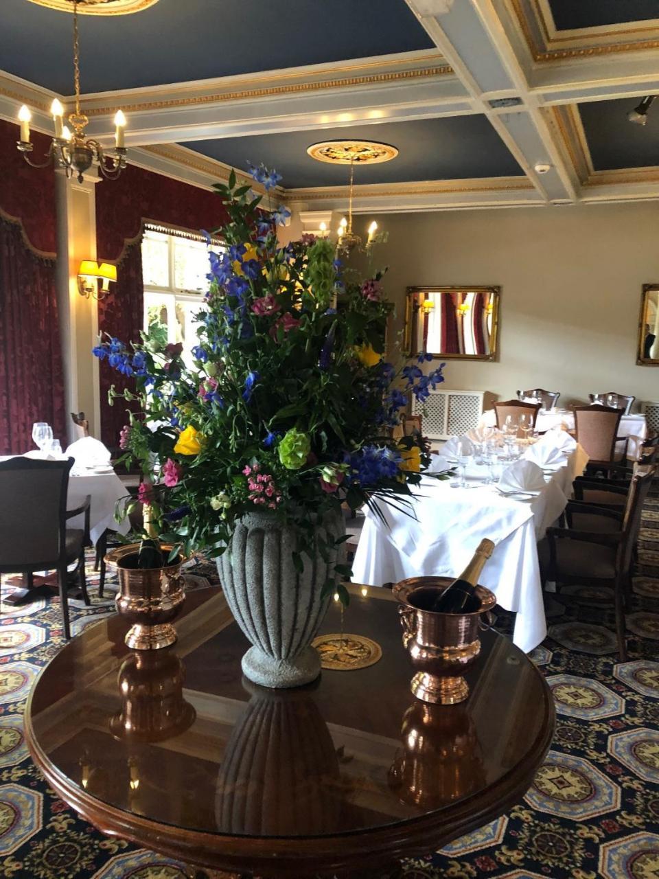 Hotel Macdonald Leeming House 4*