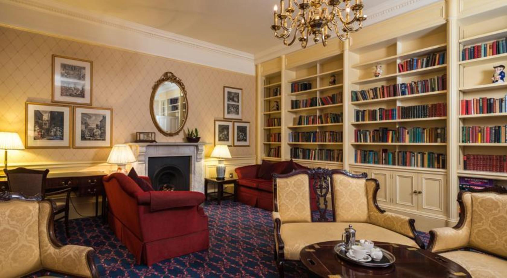 Hotel Macdonald Leeming House 4*